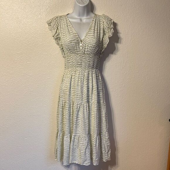 Lucy Paris Tiered V-Neck Midi Dress XS - Picture 1 of 6